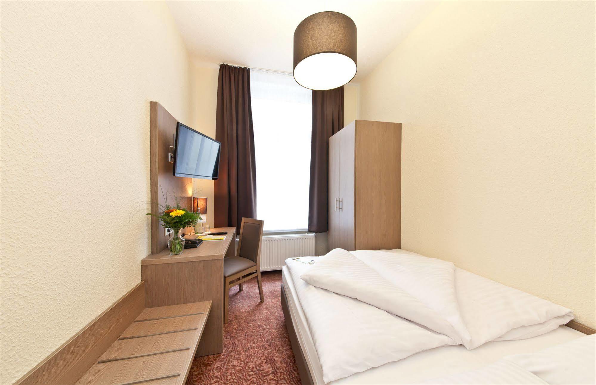 Hotel Alster Αμβούργο Εξωτερικό φωτογραφία